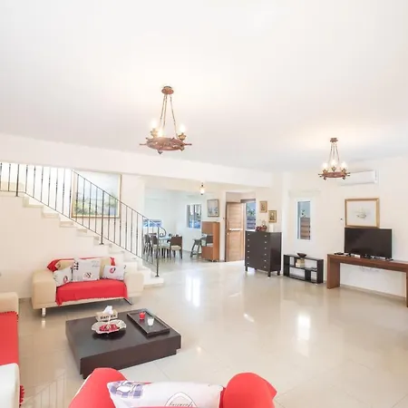 Tranquility 4 Bedroom *