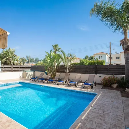 Tranquility 4 Bedroom Βίλα